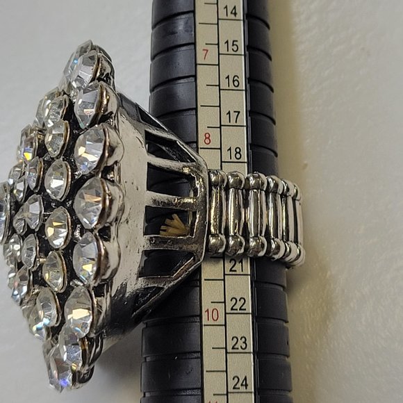 Vintage Crystal Cluster Dome Stretch Ring Adjustable Band Large Cocktail Ring - Picture 8 of 12